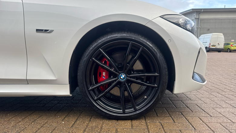 BMW 3 Series 330e M Sport 5dr Step Auto Estate